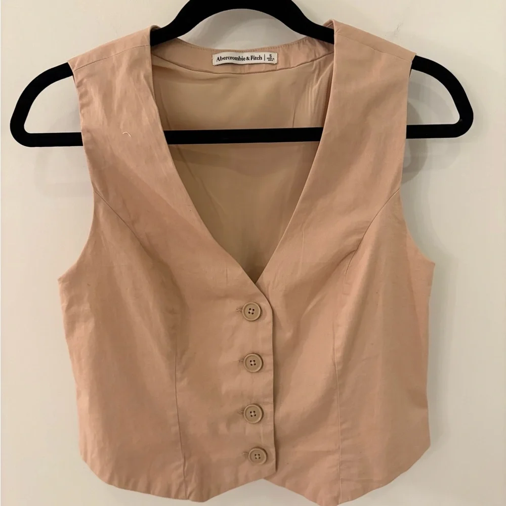 Abercrombie & Fitch tan cotton vest - Picture 2 of 4